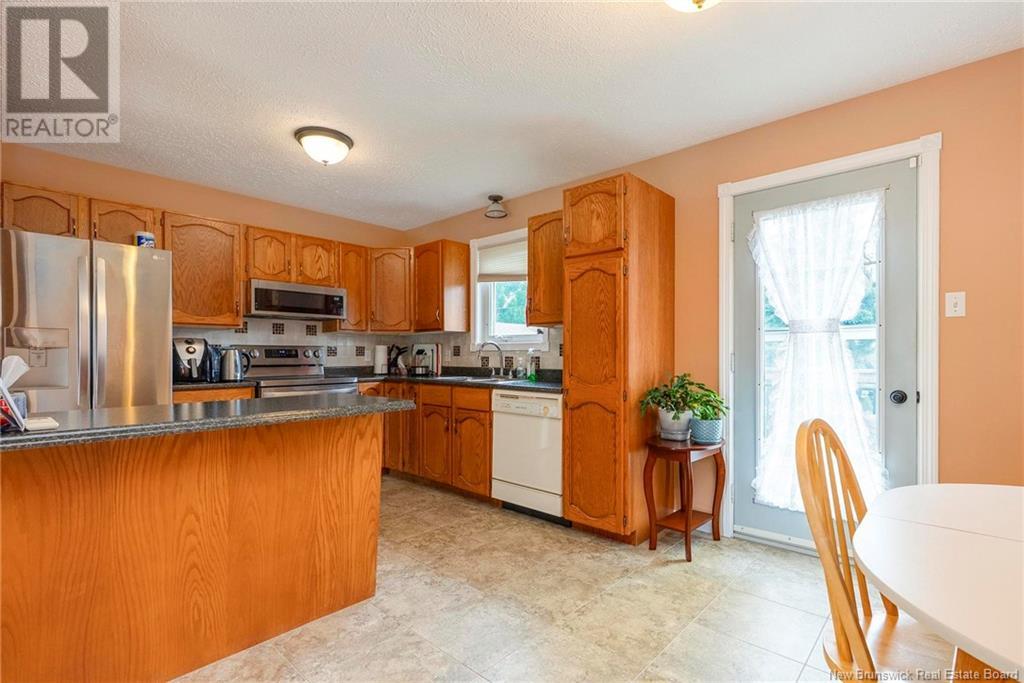48 James Street, Fredericton, New Brunswick  E3G 5V6 - Photo 10 - NB122479