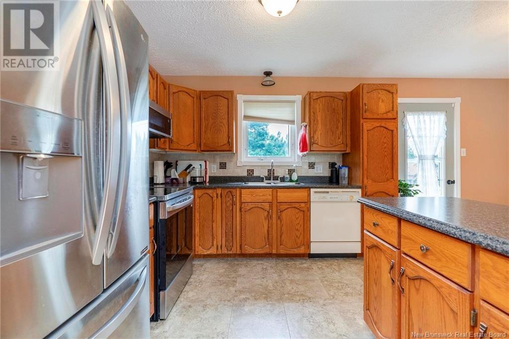 48 James Street, Fredericton, New Brunswick  E3G 5V6 - Photo 14 - NB122479