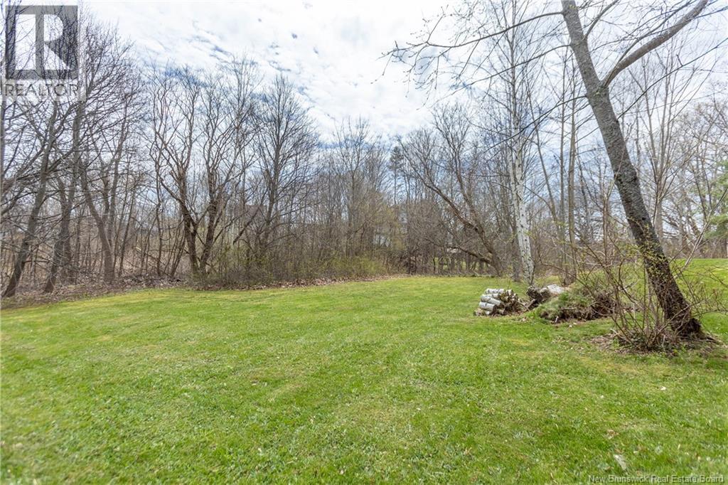 11 Squire Street, Sackville, New Brunswick  E4L 4K8 - Photo 42 - NB122635