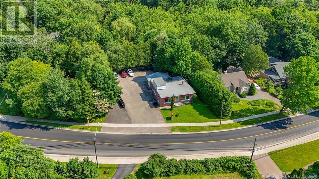 569 Woodstock Road, Fredericton, New Brunswick  E3B 2J2 - Photo 48 - NB122429