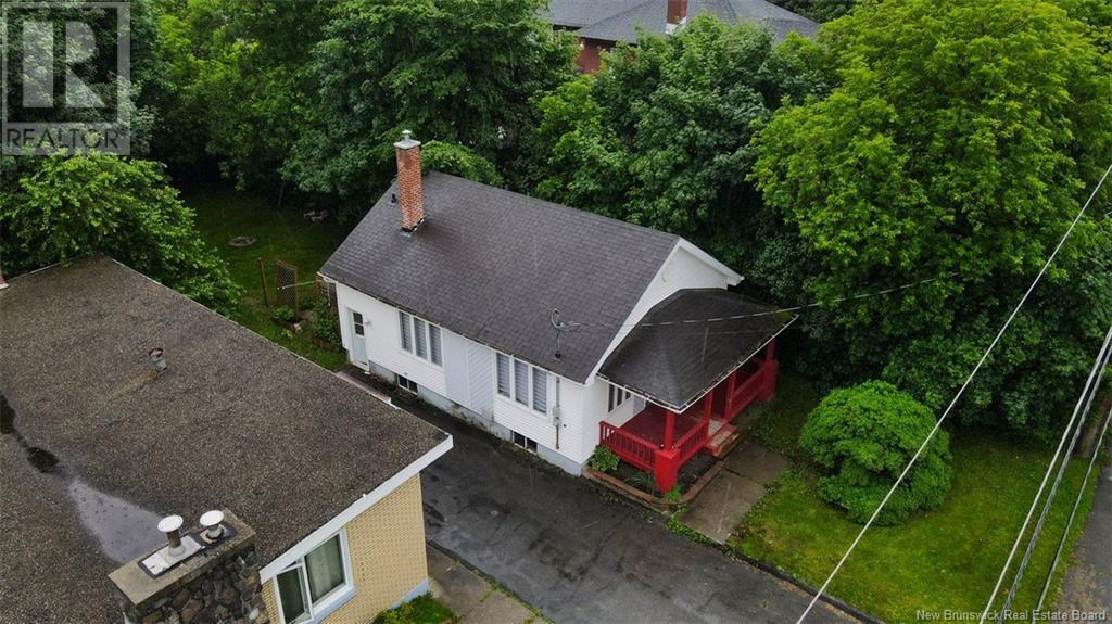 29 St-Jean Avenue, Edmundston, New Brunswick  E3V 1C7 - Photo 12 - NB122673