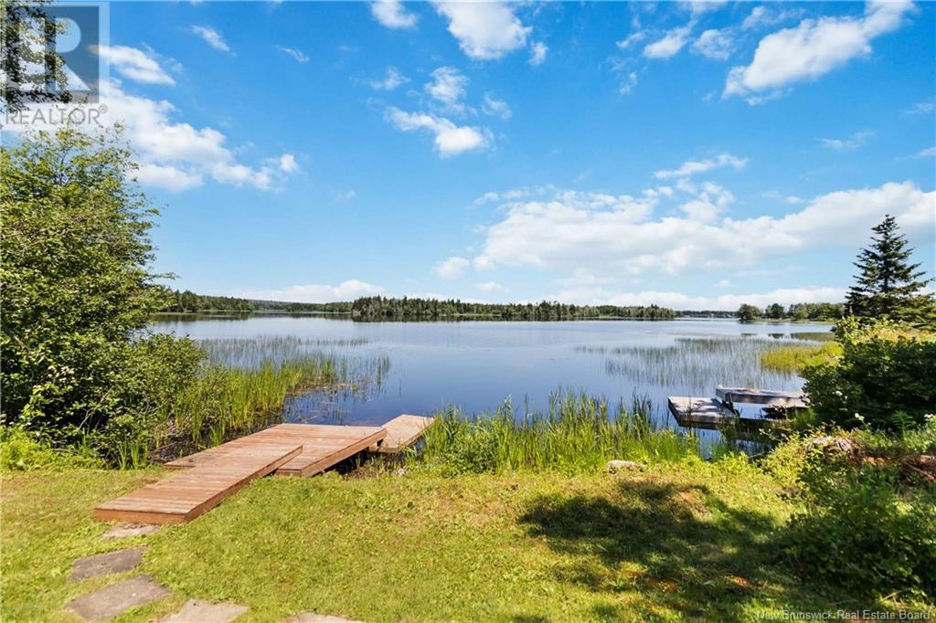 1 Loon Drive, Sackville, New Brunswick  E4L 3A5 - Photo 6 - NB122325