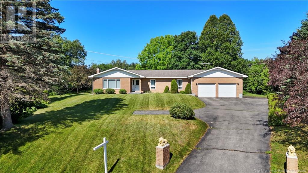 15 Sunshine Gardens Avenue, Sussex, New Brunswick  E4E 2E3 - Photo 2 - NB122344