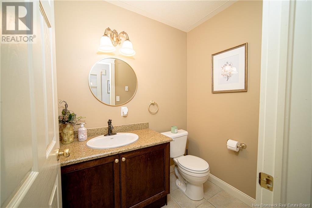 20 Bliss Carman Drive, Fredericton, New Brunswick  E3B 9P4 - Photo 13 - NB122704