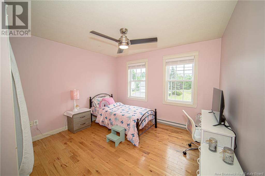 20 Bliss Carman Drive, Fredericton, New Brunswick  E3B 9P4 - Photo 22 - NB122704