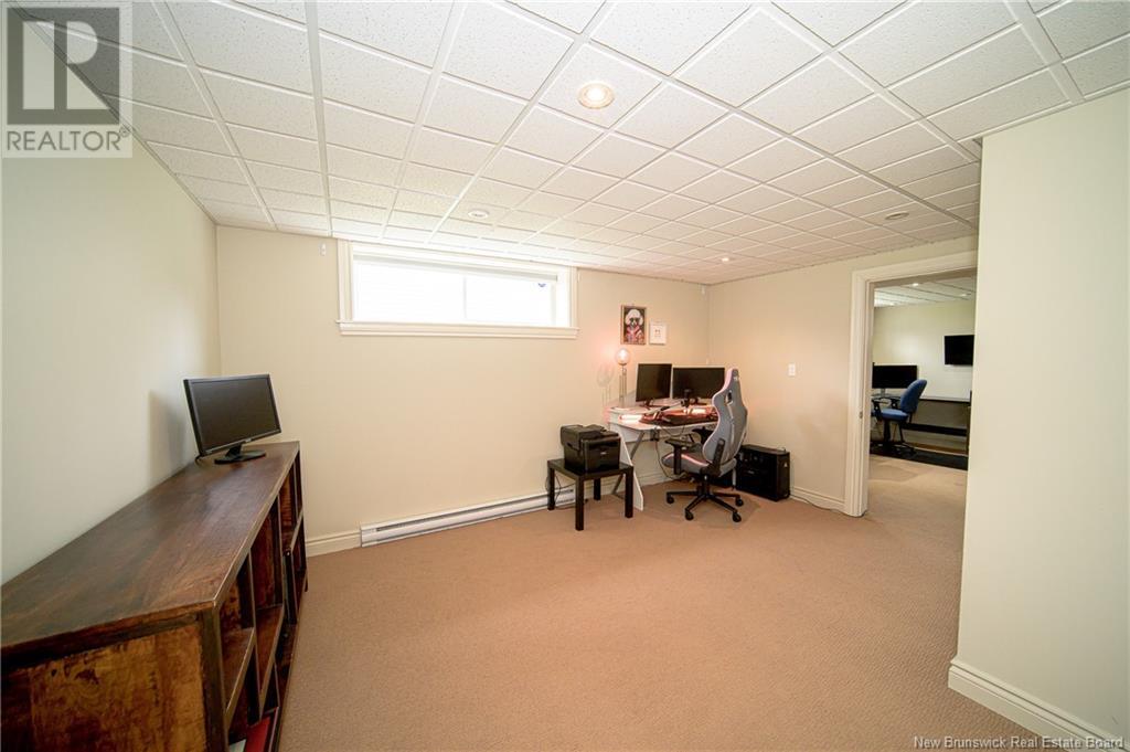 20 Bliss Carman Drive, Fredericton, New Brunswick  E3B 9P4 - Photo 28 - NB122704
