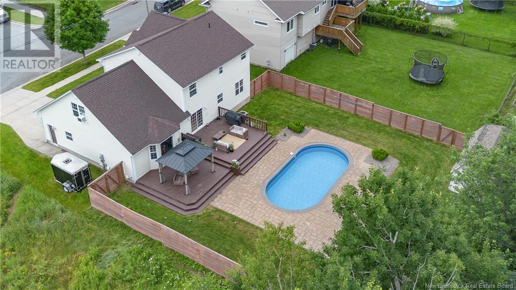 20 Bliss Carman Drive, Fredericton, New Brunswick  E3B 9P4 - Photo 34 - NB122704