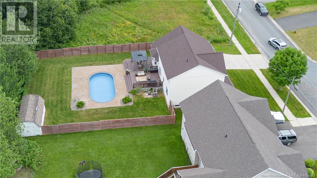 20 Bliss Carman Drive, Fredericton, New Brunswick  E3B 9P4 - Photo 36 - NB122704