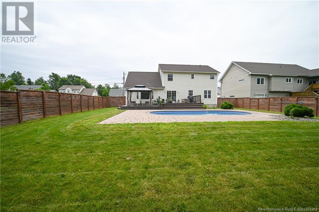 20 Bliss Carman Drive, Fredericton, New Brunswick  E3B 9P4 - Photo 39 - NB122704