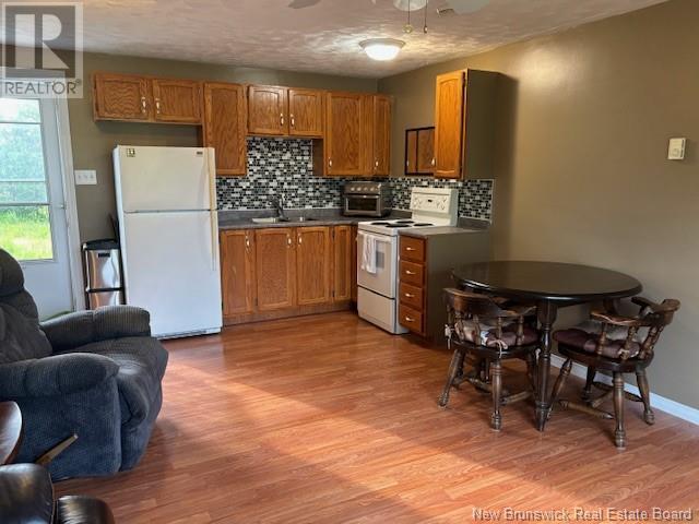 10 Smith Street, Petitcodiac, New Brunswick  E4Z 4W1 - Photo 7 - NB122740