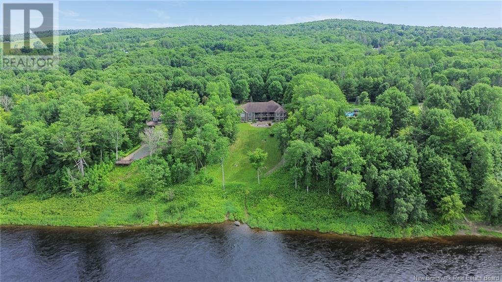 2885 Woodstock Road, Fredericton, New Brunswick  E3C 1R1 - Photo 6 - NB122728