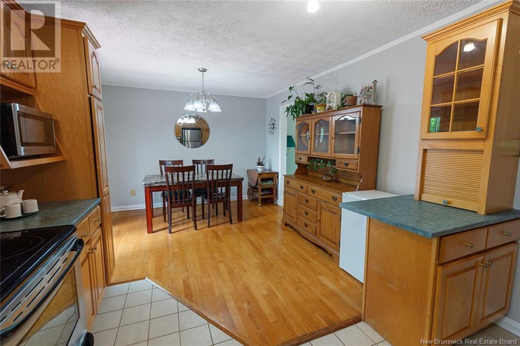 55 Bloor Drive, Riverview, New Brunswick  E1B 1B6 - Photo 4 - NB122727