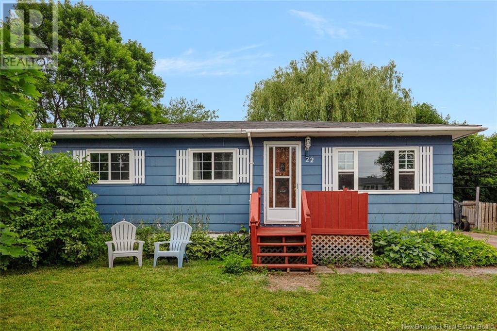 22 Lansdowne Court, Riverview, New Brunswick  E1B 3E3 - Photo 1 - NB122725