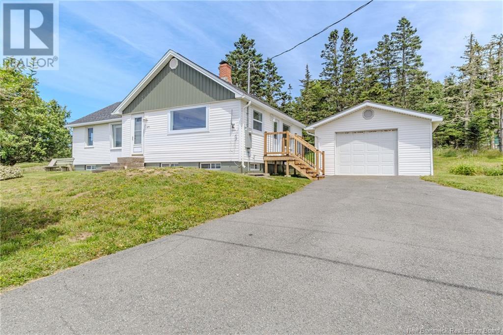 375 Maces Bay Road, Maces Bay, New Brunswick  E5J 1T1 - Photo 2 - NB122781