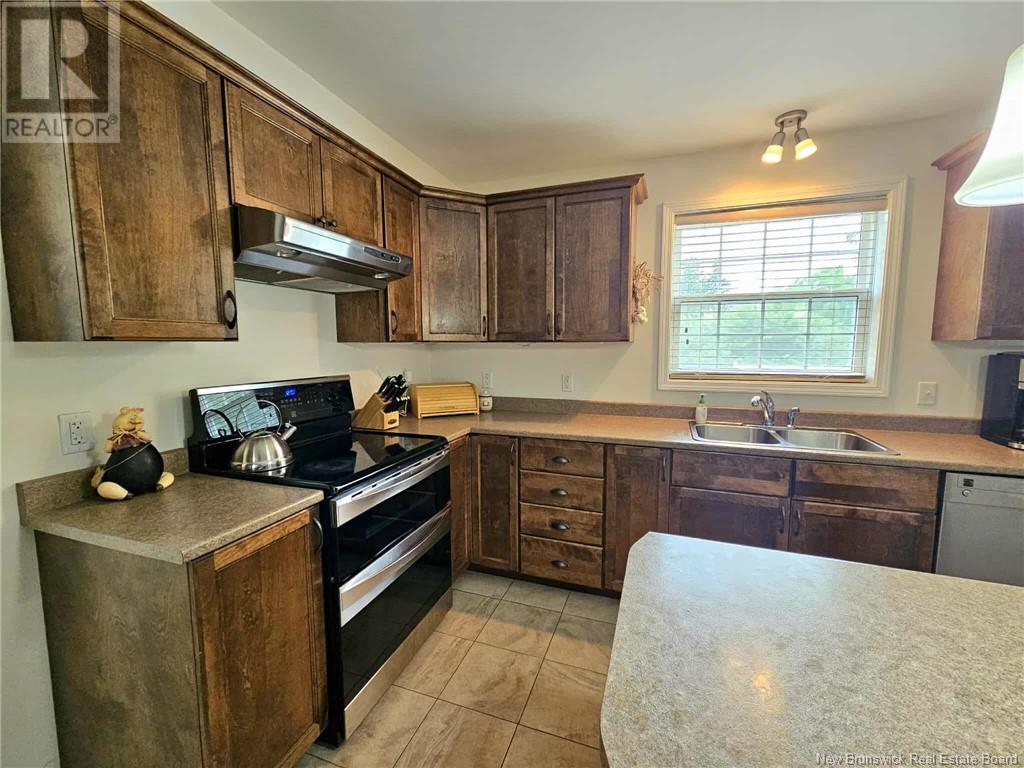 519 Woodland Drive, North Tetagouche, New Brunswick  E2A 4Z1 - Photo 15 - NB122735