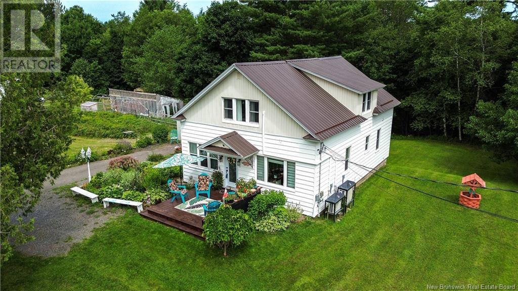 54 Lake Drive, Minto, New Brunswick