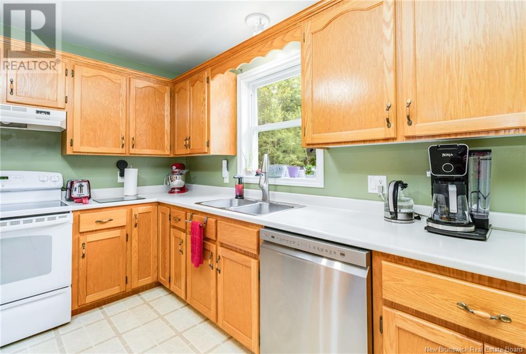 27 Dorean Street, Waterville-Sunbury, New Brunswick  E2V 3V7 - Photo 6 - NB122766