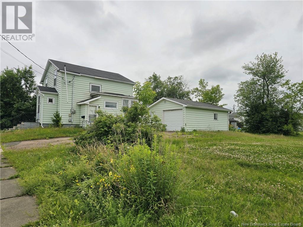 200 Waverley Avenue, Moncton, New Brunswick  E1C 7V4 - Photo 4 - NB122713