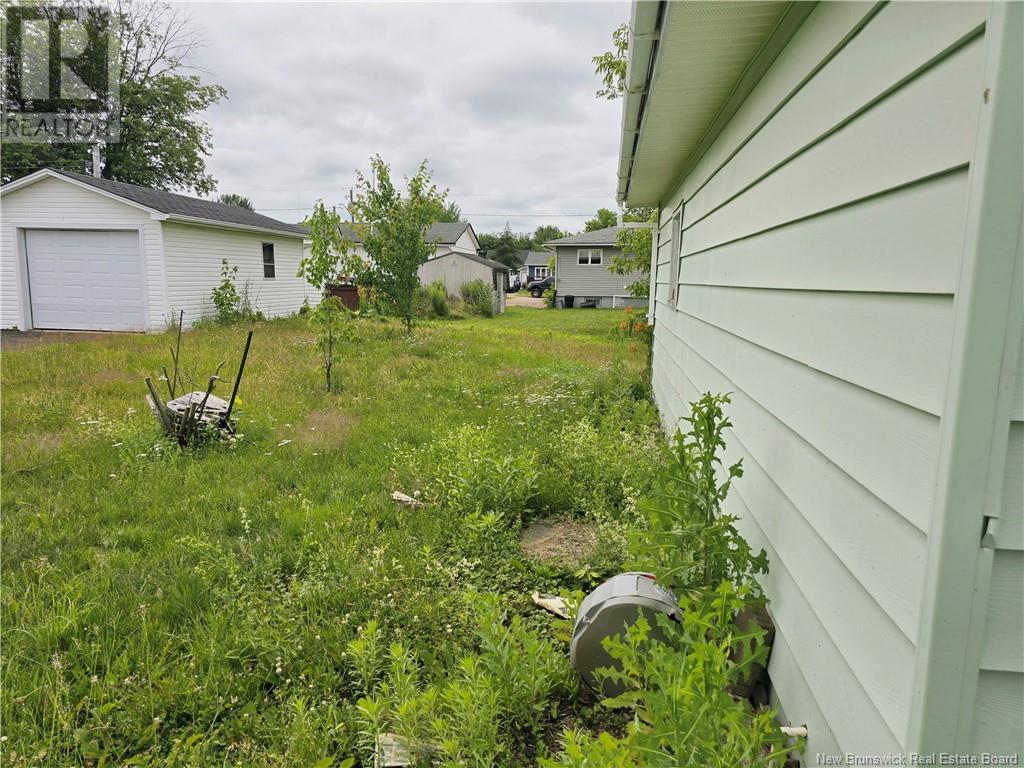 200 Waverley Avenue, Moncton, New Brunswick  E1C 7V4 - Photo 9 - NB122713