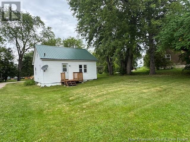 11 Price Street, Petitcodiac, New Brunswick  E4Z 4P8 - Photo 2 - NB122787