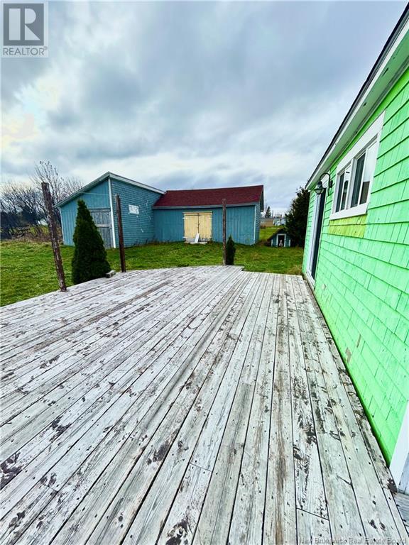 588 Ste-Anne Street, Caraquet, New Brunswick  E1W 1A2 - Photo 32 - NB122817
