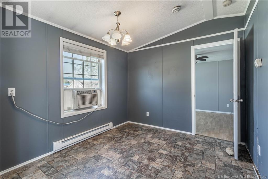 57 Second Street, Sussex Corner, New Brunswick  E4E 2V9 - Photo 5 - NB120511
