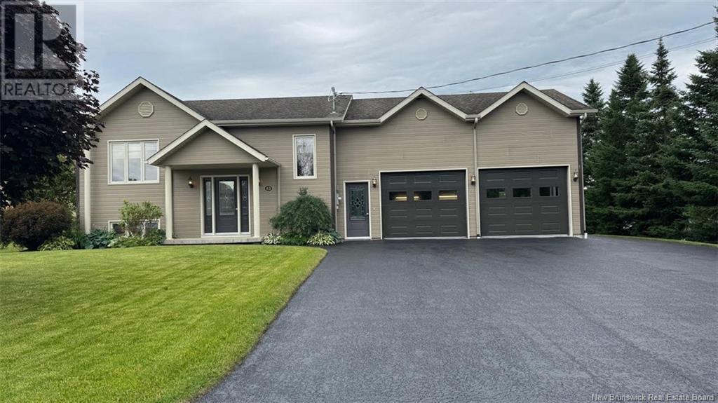15 Banville, Saint-Quentin, New Brunswick  E8A 1A6 - Photo 1 - NB122866