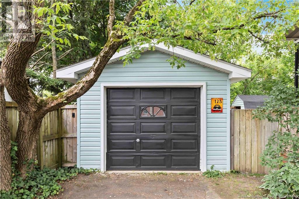 128 Edgett Avenue, Moncton, New Brunswick  E1C 7B3 - Photo 7 - NB122824
