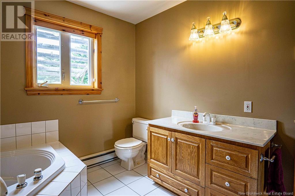122 Crocks Point Road, Keswick Ridge, New Brunswick  E6L 1T5 - Photo 27 - NB122845
