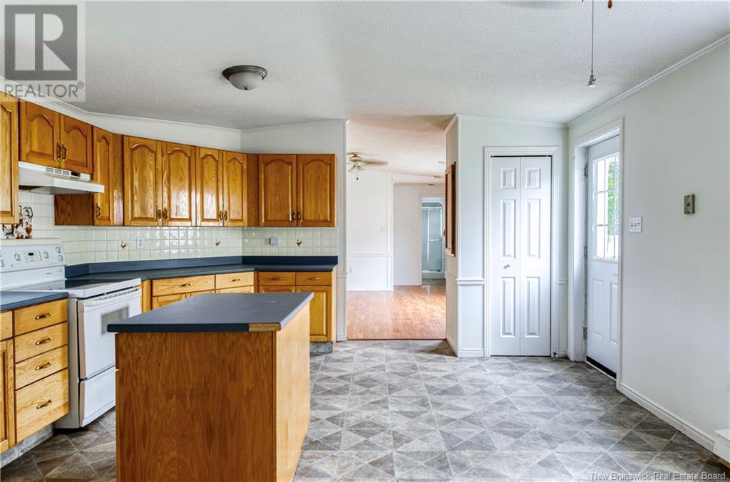 226 Purdy Drive, Saint John, New Brunswick  E2H 2R3 - Photo 10 - NB122873