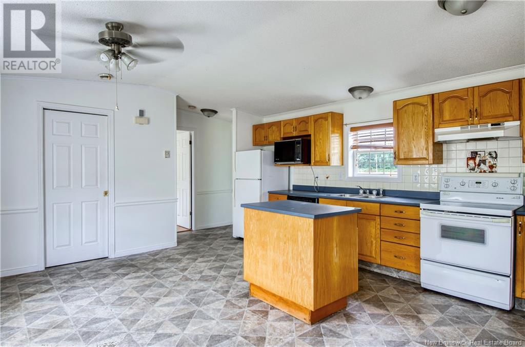 226 Purdy Drive, Saint John, New Brunswick  E2H 2R3 - Photo 7 - NB122873