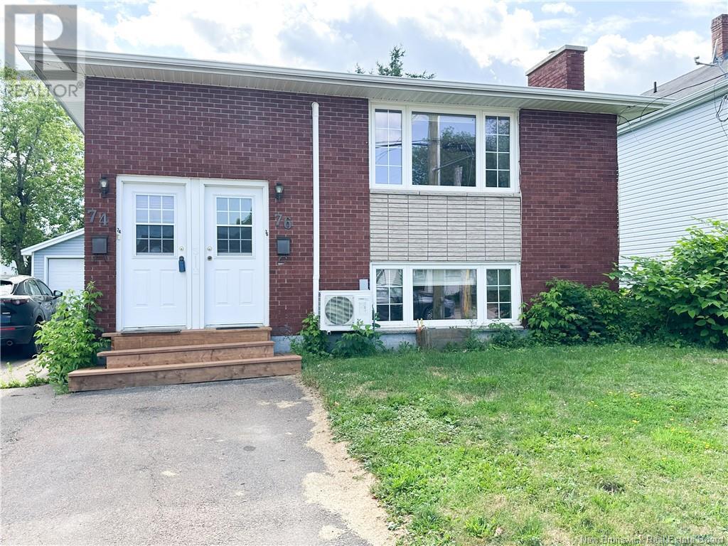 74-76 Oakland Avenue, Moncton, New Brunswick