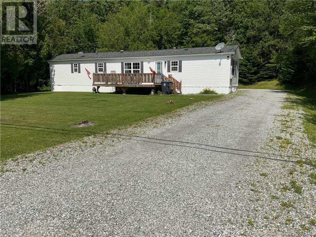 75 Bonney Road, Hampton, New Brunswick  E5N 7A1 - Photo 2 - NB122812