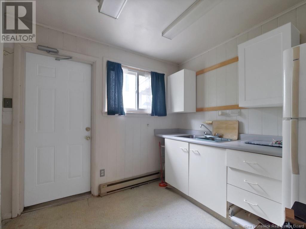 250 Bonaccord, Moncton, New Brunswick  E1C 5M6 - Photo 39 - NB122832