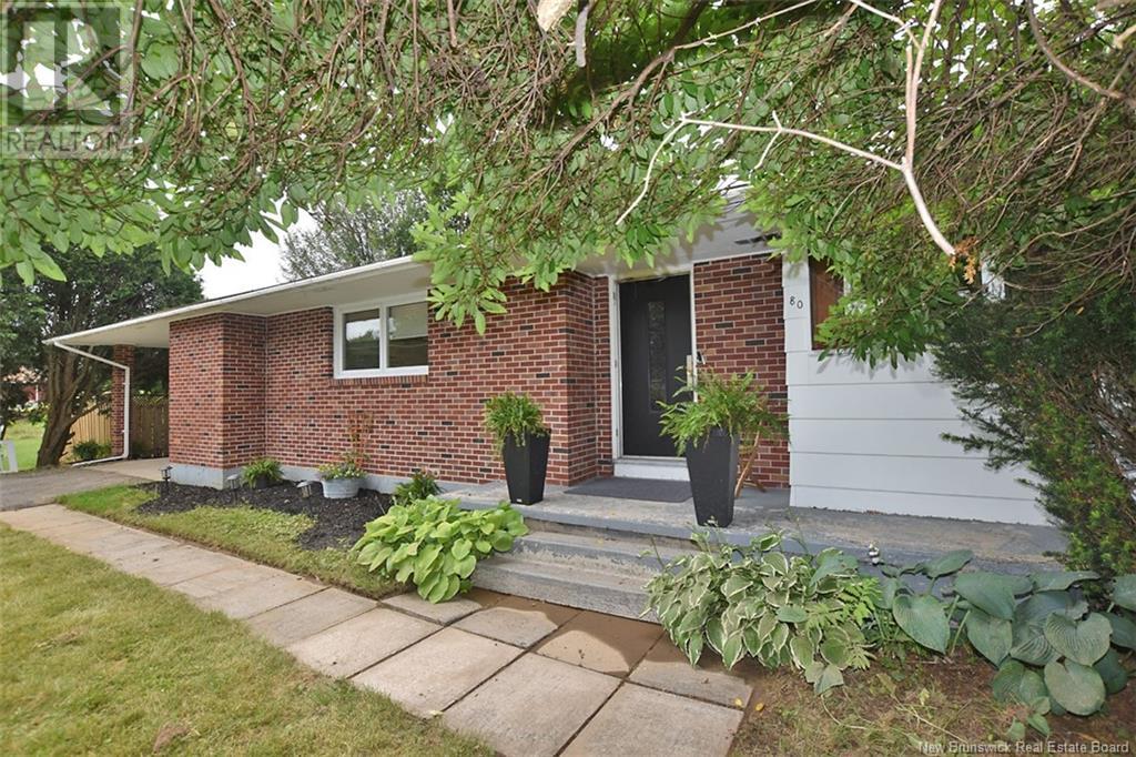 80 Burpee Street, Fredericton, New Brunswick  E3A 1L9 - Photo 3 - NB122820