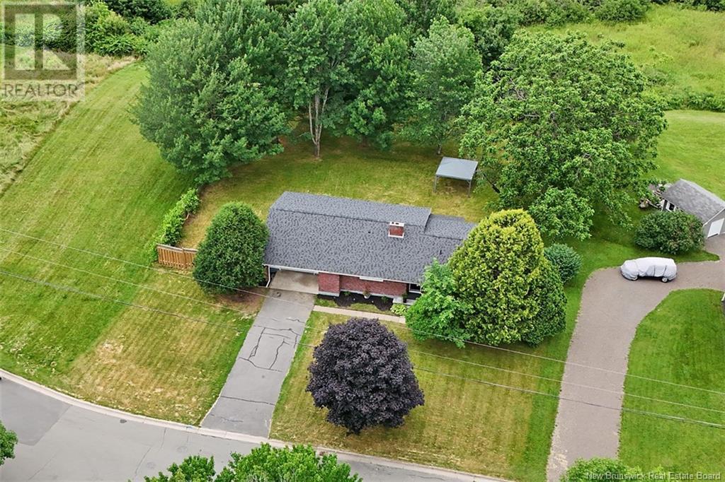 80 Burpee Street, Fredericton, New Brunswick  E3A 1L9 - Photo 8 - NB122820