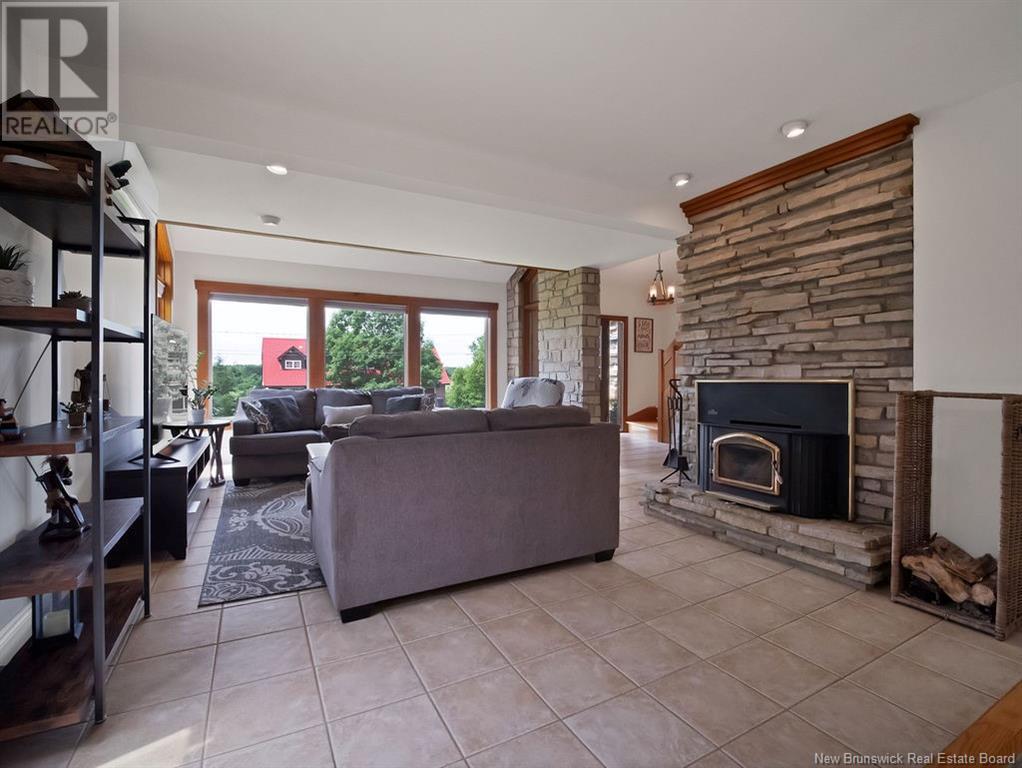106 Chemin L'acayen, Saint-Louis-De-Kent, New Brunswick  E4X 1V6 - Photo 10 - NB122750