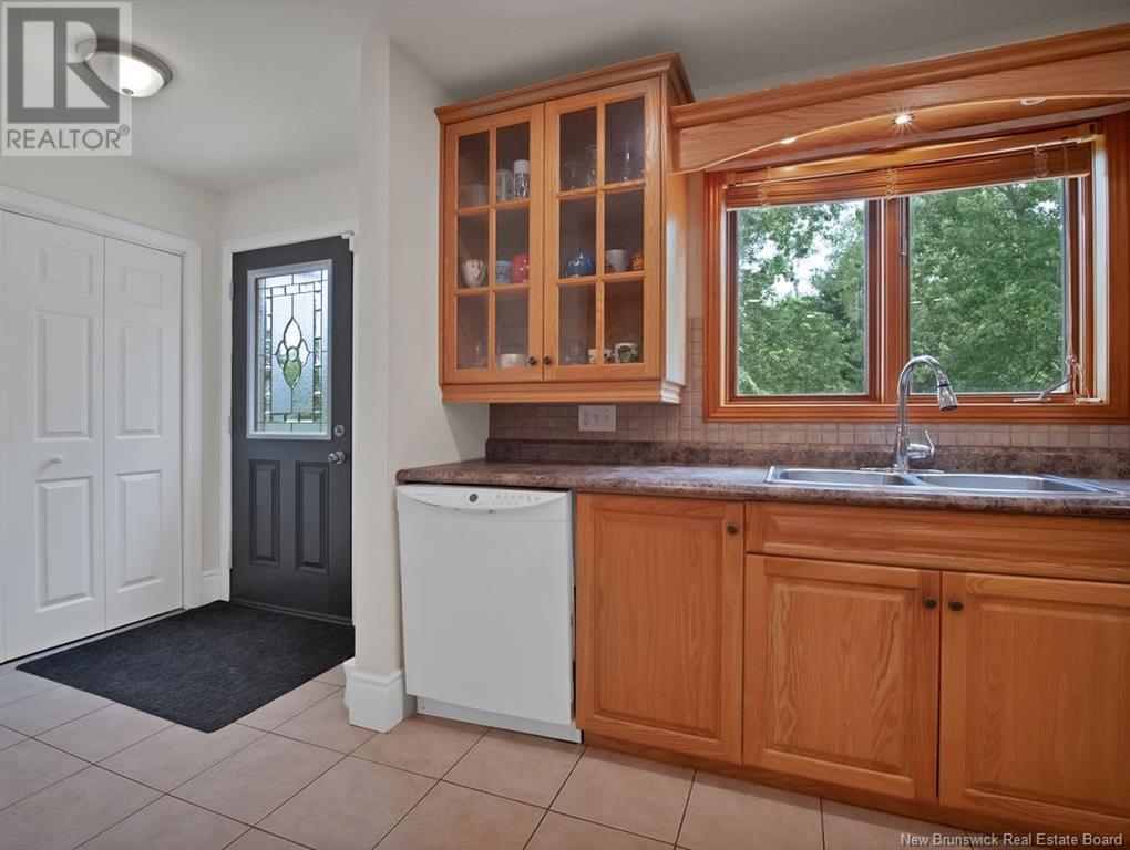 106 Chemin L'acayen, Saint-Louis-De-Kent, New Brunswick  E4X 1V6 - Photo 21 - NB122750