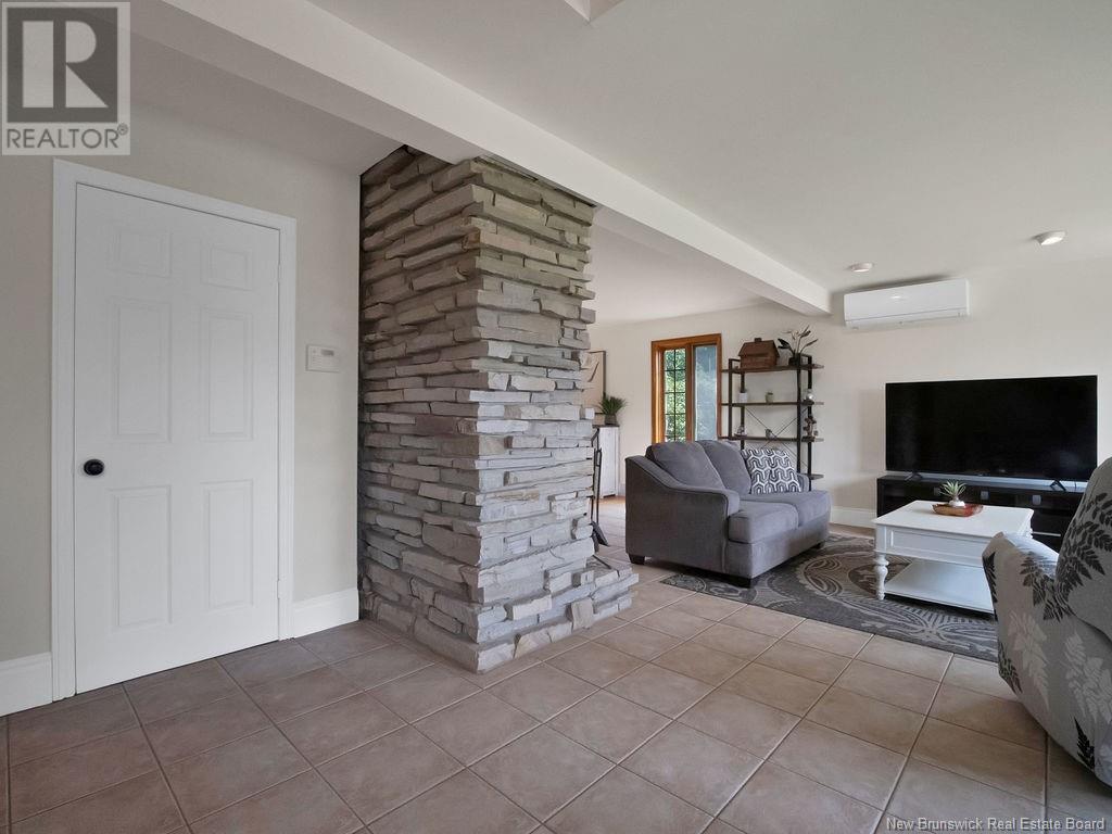 106 Chemin L'acayen, Saint-Louis-De-Kent, New Brunswick  E4X 1V6 - Photo 6 - NB122750