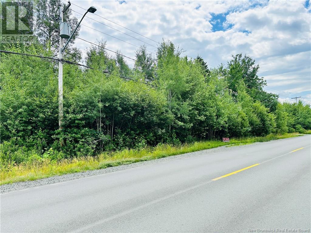 2328 Sq Mt Islandview Drive, Miramichi, New Brunswick  E1N 6B5 - Photo 3 - NB122950