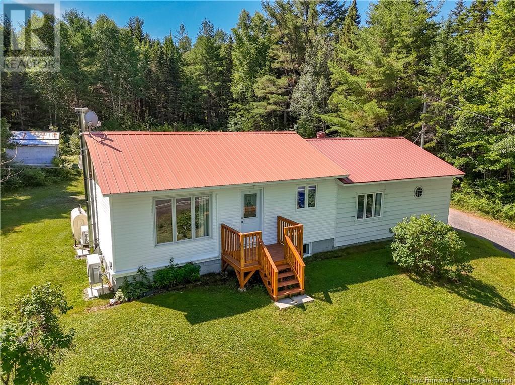 6772 Route 8, Ludlow, New Brunswick  E9C 2H6 - Photo 1 - NB122097
