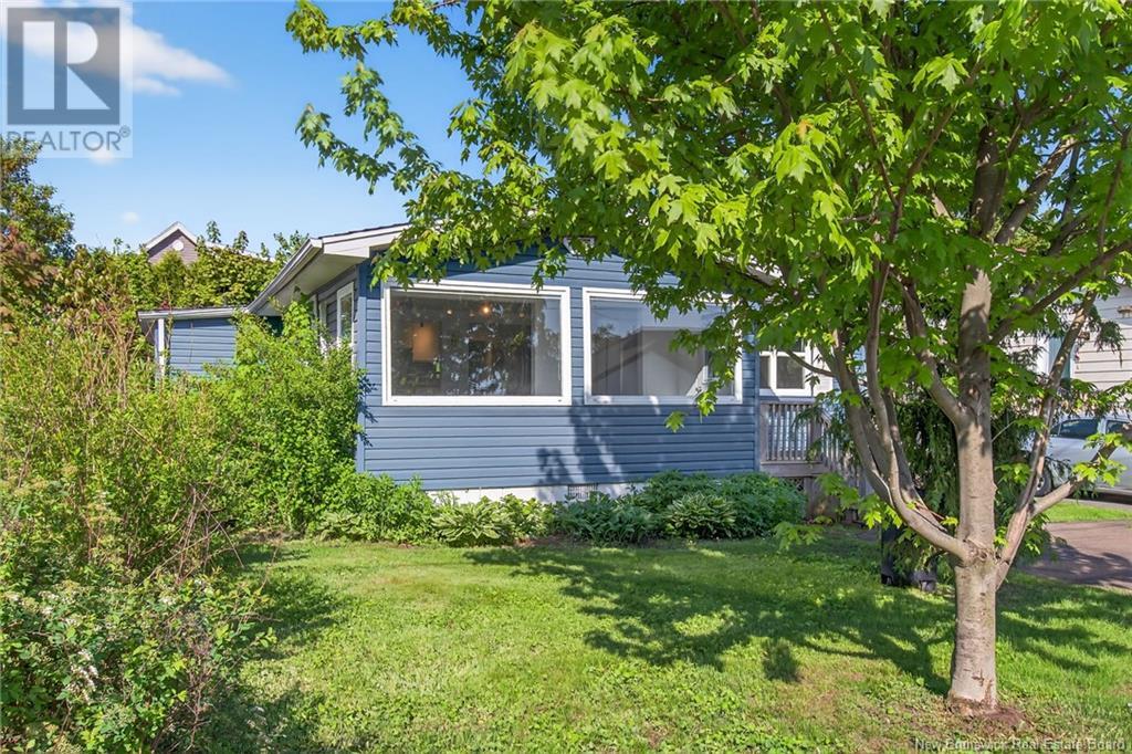 135 Brown, Shediac, New Brunswick  E4P 1J6 - Photo 4 - NB119833