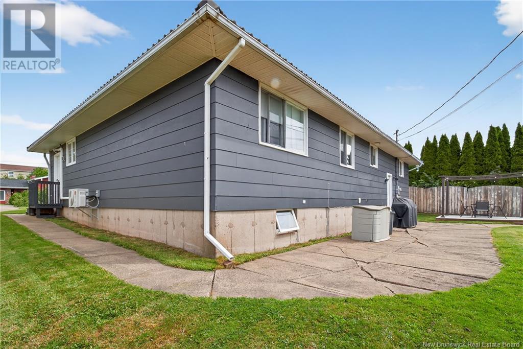 224 Gaspe Street, Dieppe, New Brunswick  E1A 5C6 - Photo 43 - NB122872