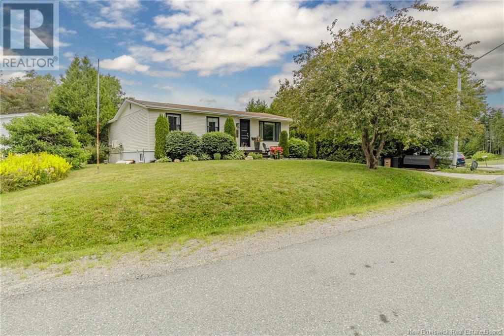 245 Karen Street, Saint John, New Brunswick  E2N 1E7 - Photo 1 - NB122886