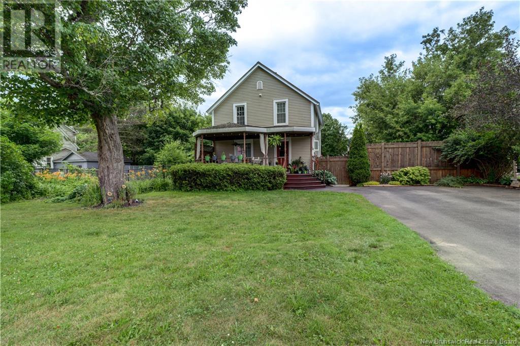 64 Park Street, Sussex, New Brunswick  E4E 1V1 - Photo 1 - NB119915