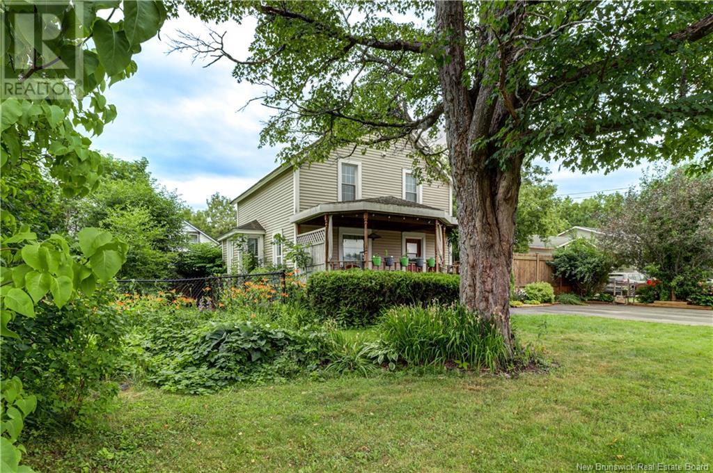 64 Park Street, Sussex, New Brunswick  E4E 1V1 - Photo 2 - NB119915