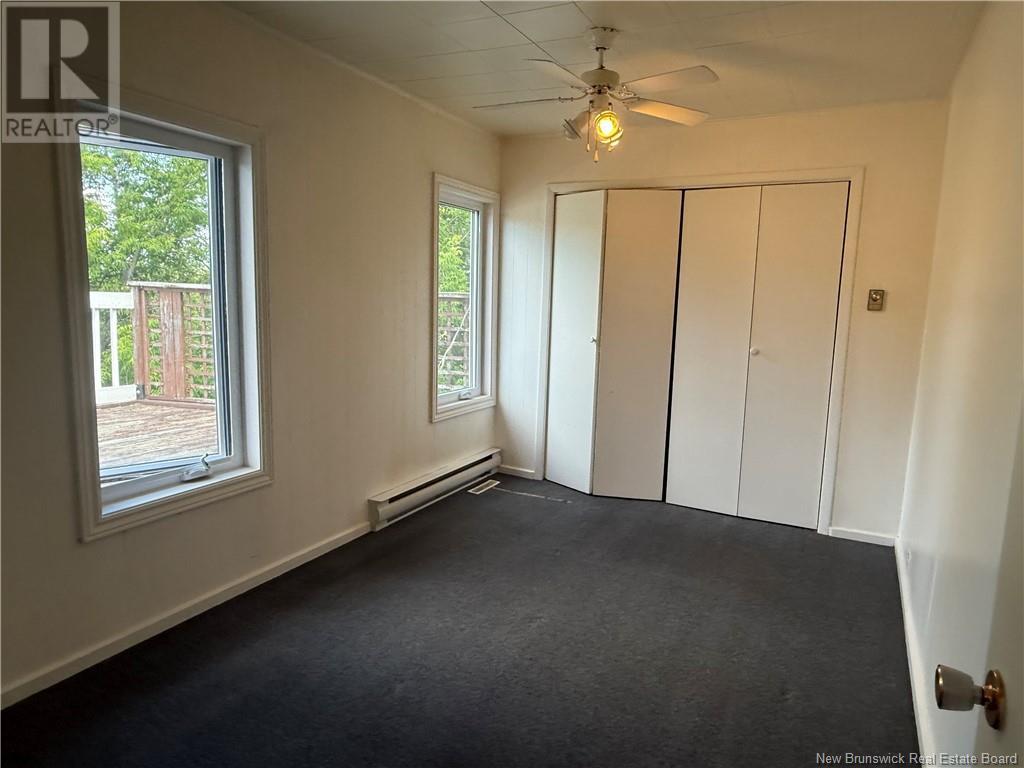 262 Main Street, Grand Falls, New Brunswick  E3Z 2V7 - Photo 13 - NB122937