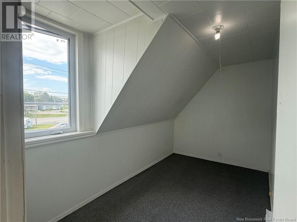 262 Main Street, Grand Falls, New Brunswick  E3Z 2V7 - Photo 18 - NB122937