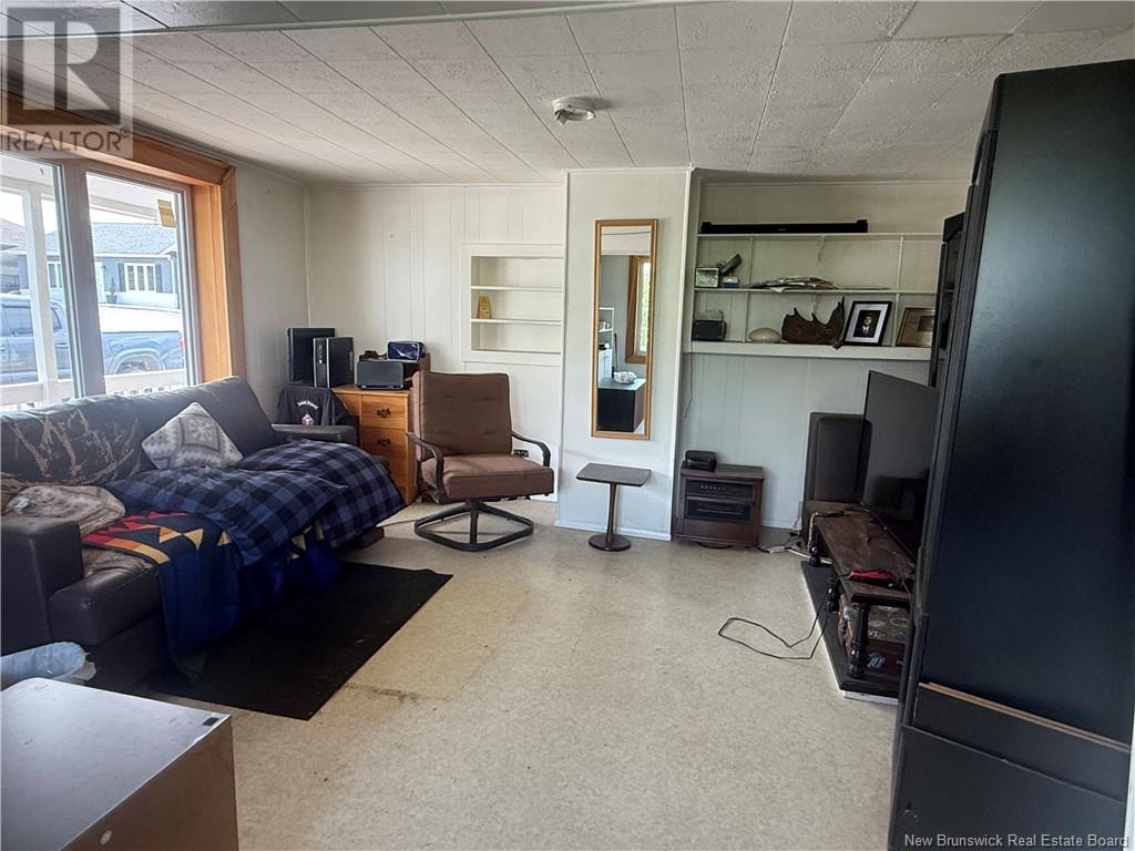 262 Main Street, Grand Falls, New Brunswick  E3Z 2V7 - Photo 21 - NB122937