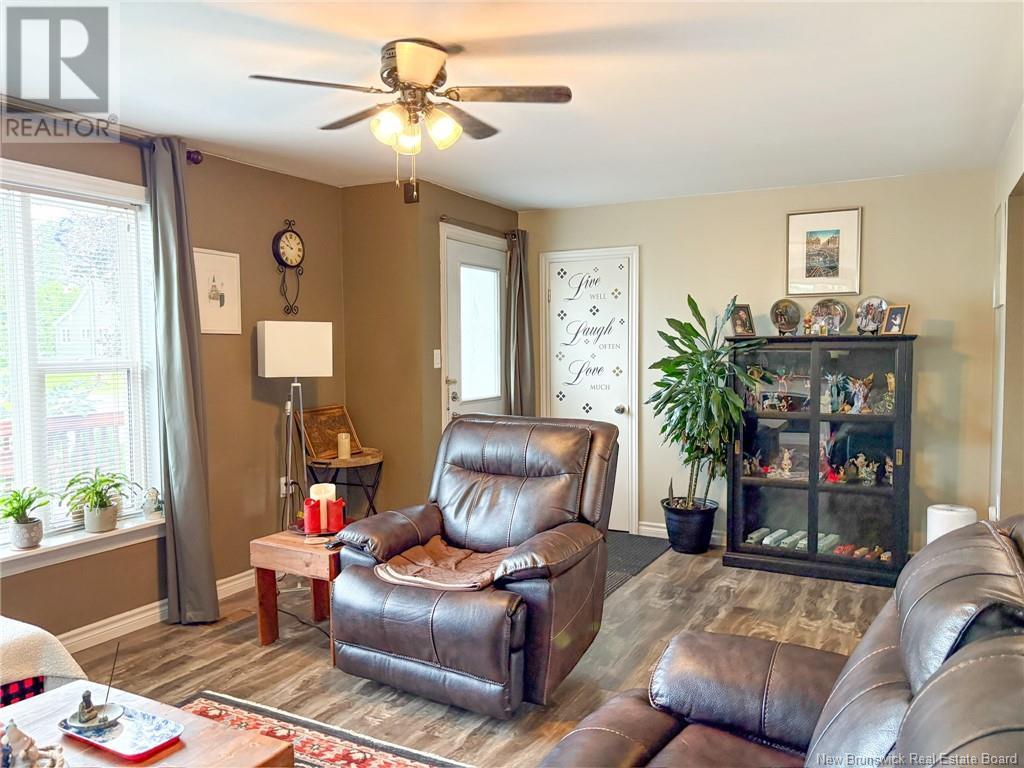 33 Centennial Crescent, Florenceville-Bristol, New Brunswick  E7L 1Z4 - Photo 10 - NB122143